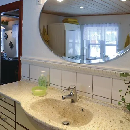 Three-bedroom In * Give